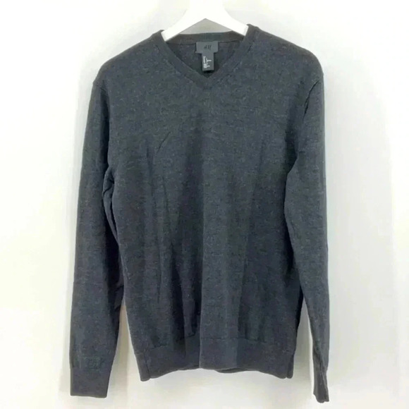 MEN V  SWEATER H&M - Picture 1 of 3